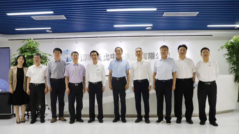 九三学社中央主席武维华到江南体育调研